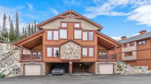 The Forest Apartment | Forest Lane Hideaway - Luxurious Family Friendly Home w Private Hot Tub