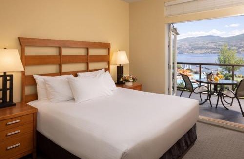 Westbank Resort | The Cove Lakeside Resort