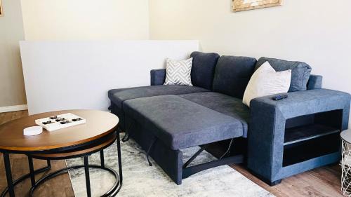 Camrose Apartment | Lovely 2 Bedroom apartment