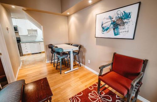 Drumheller Apartment | The Hidden Hollow Suite - Downtown