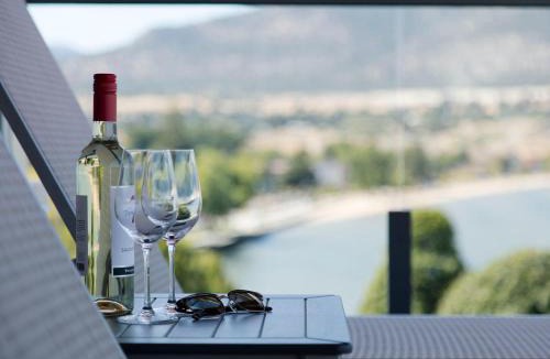 Okanagan-Similkameen Resort | Penticton Lakeside Resort