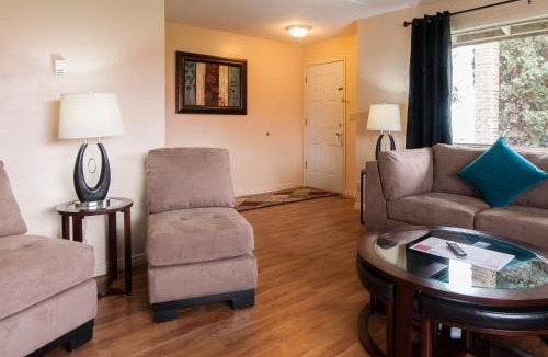 Rutland Hotel | Okanagan Seasons Resort