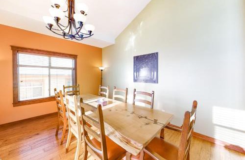 Snow Pine Estates House | Powder View 5