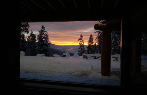 Vernon Bed & Breakfast | Spirit Lodge at Silverstar