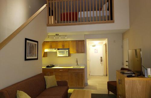 Sun Peaks Hotel | Sun Peaks Lodge