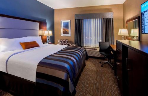 Kamloops Hotel | Wingate by Wyndham Kamloops