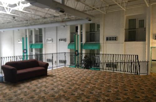 Drayton Valley Hotel | Westwind Motor Inn Hotel