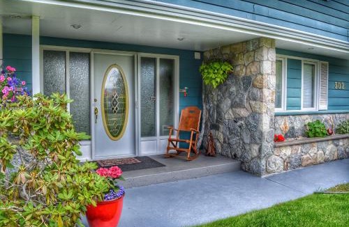 Chase Bed & Breakfast | Sunny Shuswap B&B
