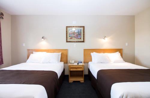 Drayton Valley Hotel | West Country Inn