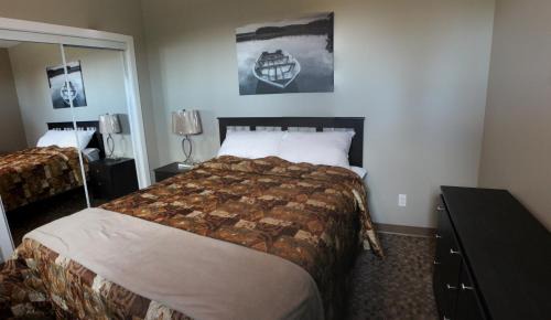 Alberta Beach Hotel | Alberta Beach Inn and Suites