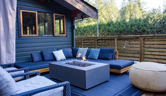 Paradise Valley scandinavian spa retreat in Squamish