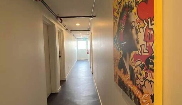 RNDup Urban Lofts Exec Single Room Modern and Trendy! in Clairmont
