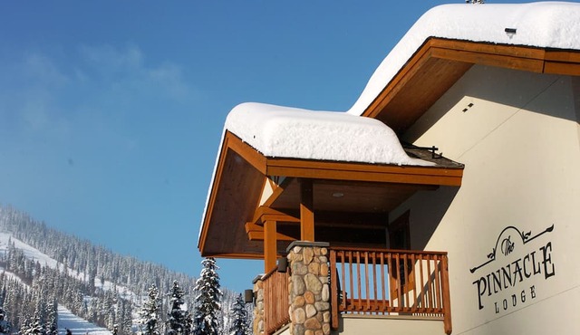 Pinnacle Lodge