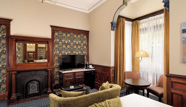 Pendray Inn & Tea House