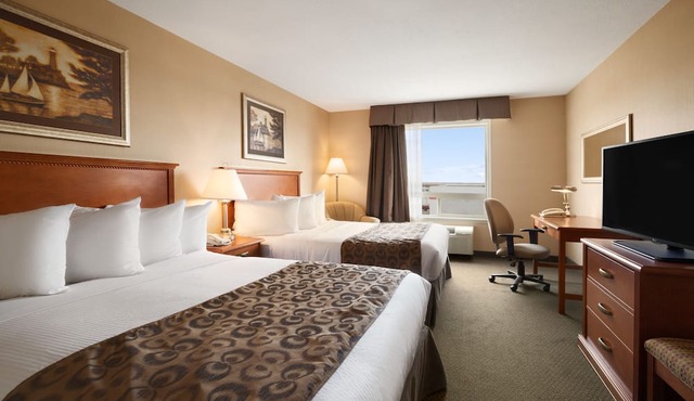 Ramada by Wyndham Clairmont/Grande Prairie
