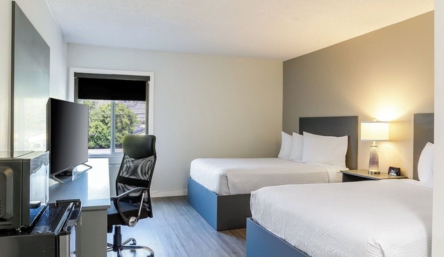 Motel 6 Merritt BC