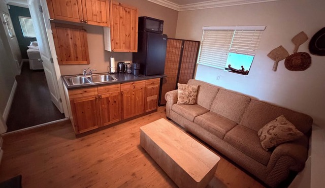 The Fraser River's Edge B&B Lodge