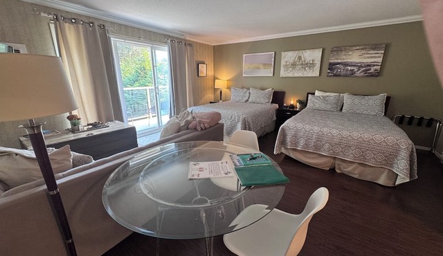 Evergreen Bed & Breakfast