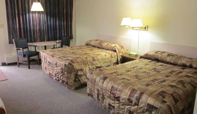 Chinook Motel