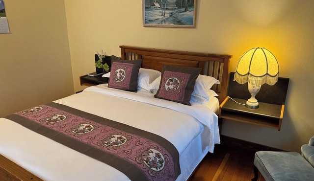 Rodmay Heritage Hotel in Powell River