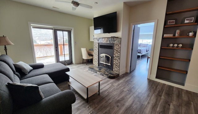 Beautiful Farm based condo nestled in the heart of the similkameen.