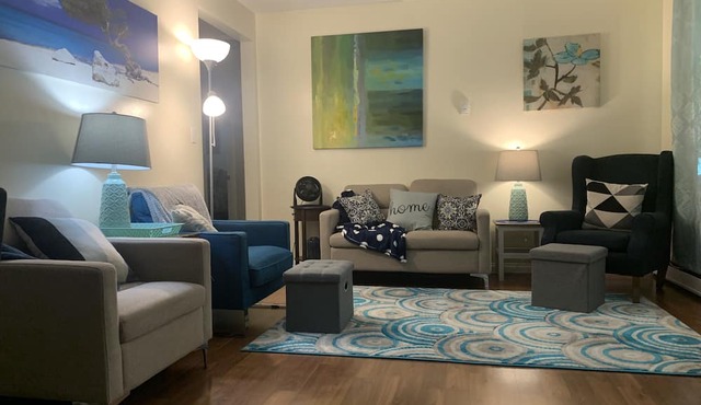 Relaxing - Two Bedroom Suite in Red Deer