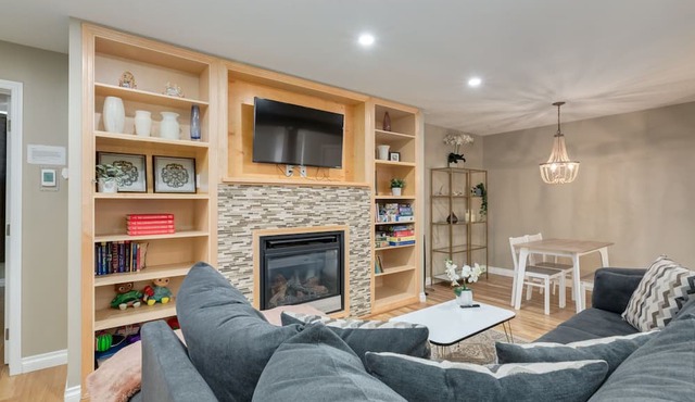 The Farmhouse @ Spruce Meadows/Dewinton 2 bed