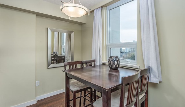 Your Perfect Westend location - 5 min from beach or Stanley Park