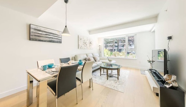 D39 - Stunning 2br with Huge Patio