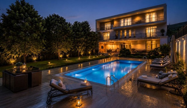 Royal Riverside Villa near Kazbegi with Pool & Mountain Views in Tsitelsopeli