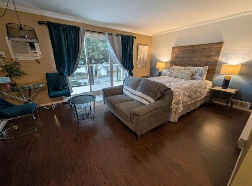 Evergreen Bed & Breakfast