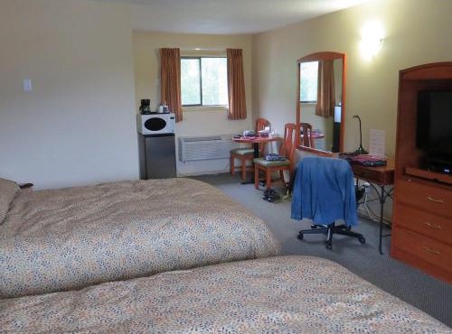 Retasket Lodge & RV Park