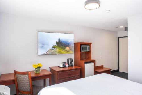 Travelodge by Wyndham Langley
