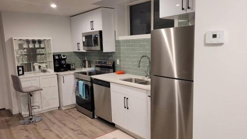Charming 1-Bedroom Basement Suite in Spruce Grove, Alberta