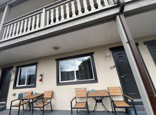 Stampeder Inn
