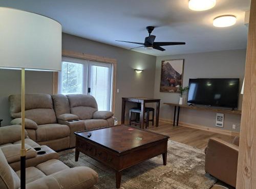 Bralorne Suites & rooms