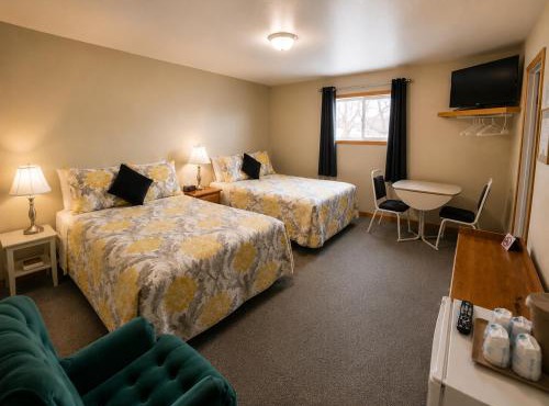 NEWCASTLE COUNTRY INN