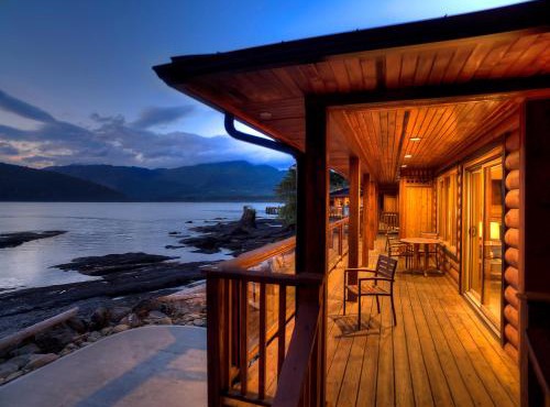 Wild Renfrew Seaside Cottages