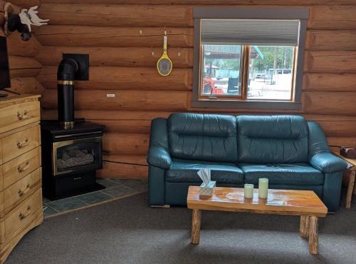 Twin Peaks Hotel Cabins