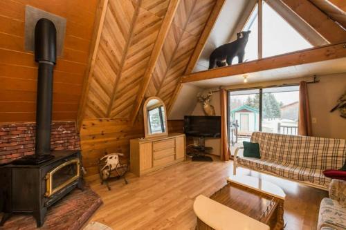 The Papa Bear Cabin - Bear Creek Cabins