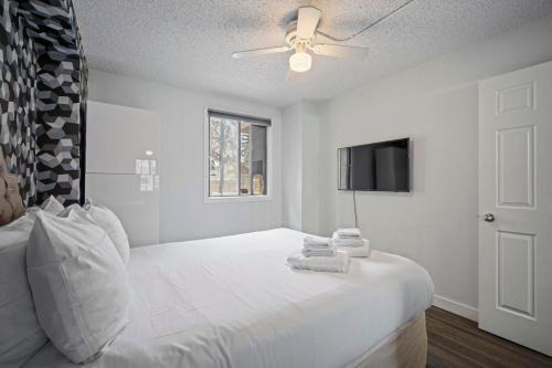 Pet-friendly 1 bedroom | Stampede & BMO | Parking