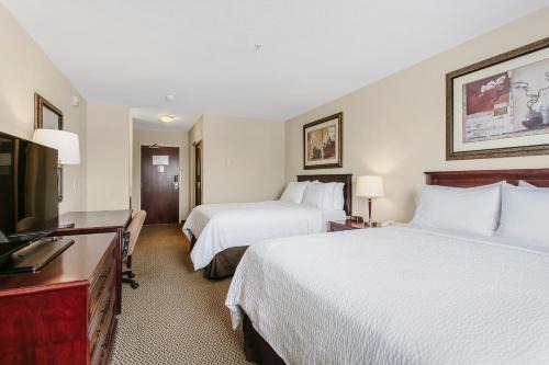 Holiday Inn & Suites Lloydminster by IHG
