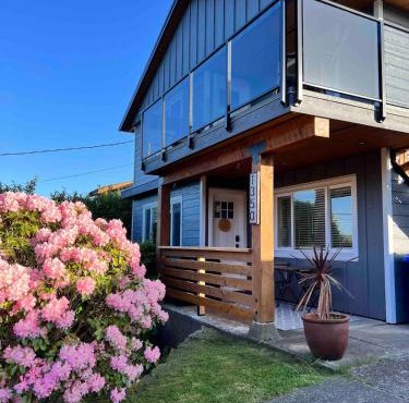Coastal Suite - Harbourview in Ucluelet