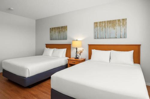 Comfy Rockies Retreat for 4 Canmore DT Near Banff
