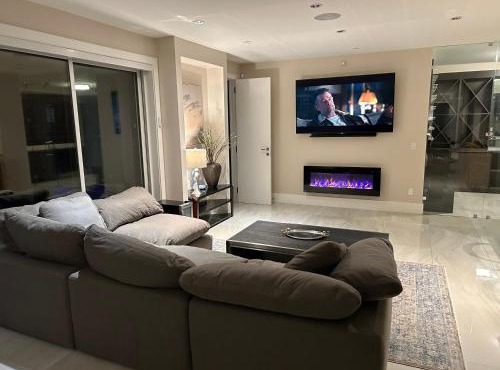 Luxury accomodation in West Vancouver