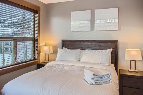 Stonegate Resort Unit B303