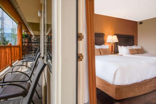 Coast Hillcrest Hotel