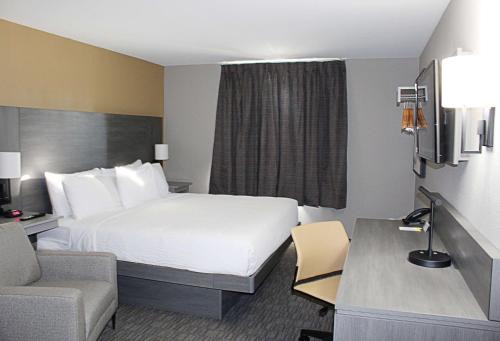 Days Inn by Wyndham Stony Plain
