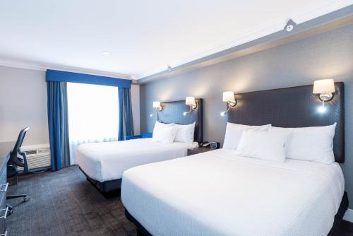 Sandman Signature Edmonton South Hotel