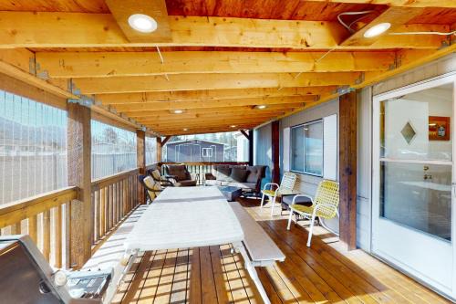 Lazy Dayz Cottage